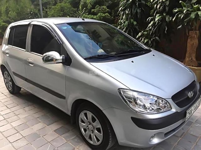 Bán Hyundai Getz 1.1 MT đời 2010, màu bạc, nhập khẩu nguyên chiếc chính chủ