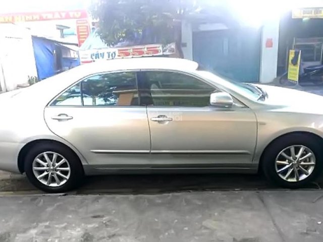 Bán Toyota Camry 2.4G đời 2011, màu bạc, 946 triệu