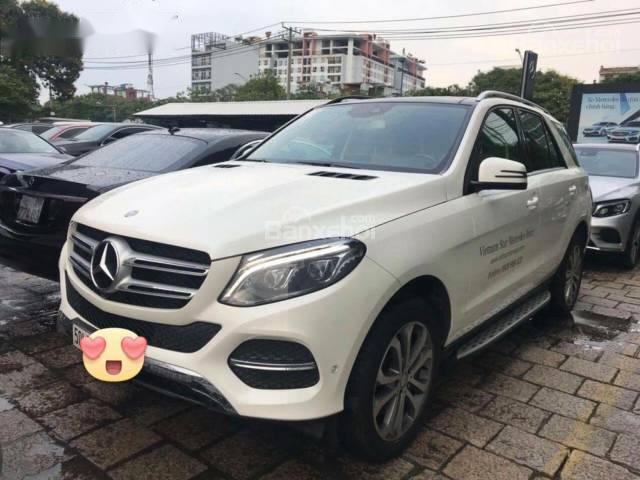 Bán Mercedes GLE400 4 Matic Exclusive 2017 cũ chính hãng, chỉ 1 tỷ 100 nhận xe ngay