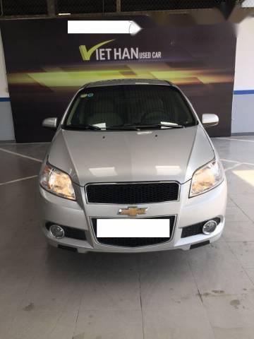 Cần bán xe Chevrolet Aveo LTZ sản xuất năm 2015, màu bạc số tự động, 356 triệu