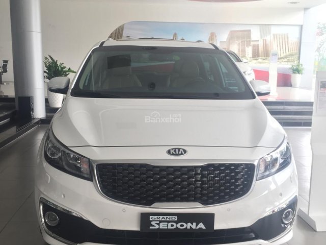 Bán xe Kia Sedona đời 2018 giá chỉ từ 1 tỷ 69 triệu và nhiều quà tặng hấp dẫn đi kèm