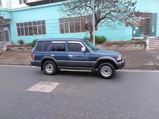 Bán Mitsubishi Pajero LX 2000, màu xanh lam