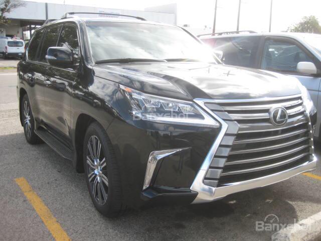 Bán Lexus LX 570 xuất Mỹ sản xuất 2017, model 2018, mới 100%