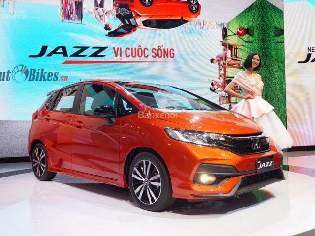 Honda ô tô Quảng Bình bán xe Honda Jazz nhập khẩu nguyên chiếc từ Thái Lan. Liên hệ 0919.29.4858