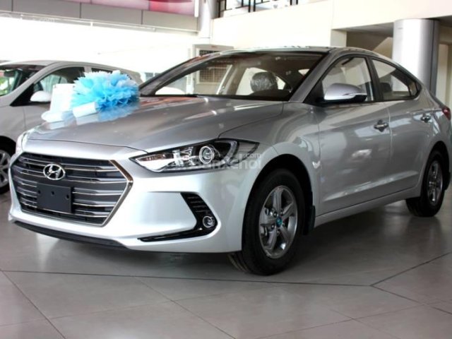 Bán Hyundai Elantra 1.6 MT 2018, Hyundai Đắk Lắk - Đắk Nông - Mr. Trung: 0935.751.516. Hỗ trợ trả góp 80%, giá cực tốt