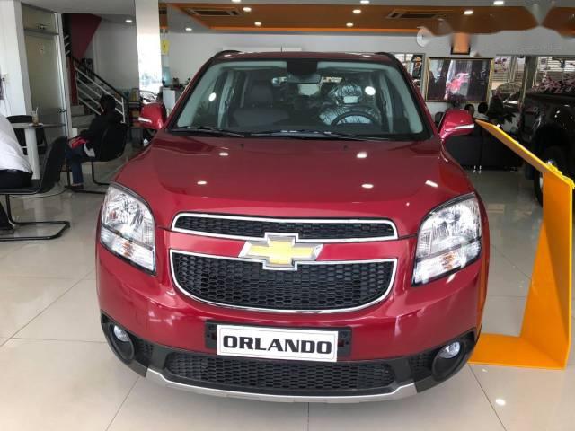 Bán ô tô Chevrolet Orlando sản xuất 2017, màu đỏ, giá chỉ 639 triệu