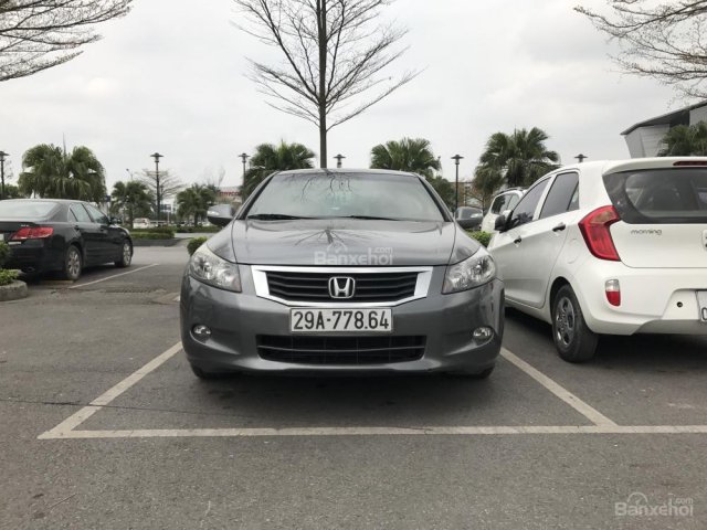 Bán Honda Accord nhập 2010 giá ngang Altis, xe chính chủ công an. Lốp dự phòng chưa hạ