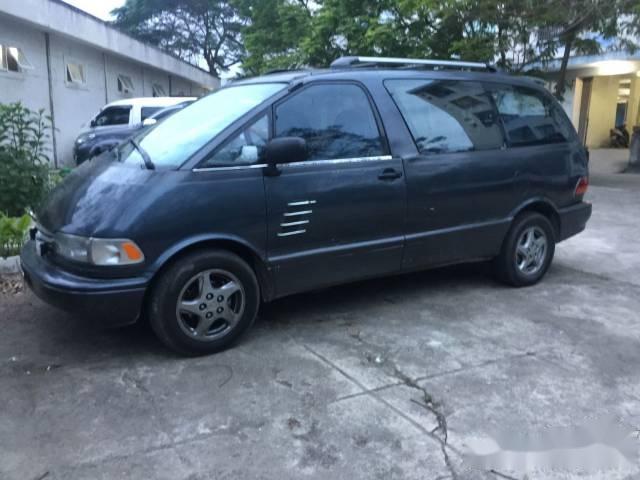 Cần bán xe Toyota Previa 1991 như mới