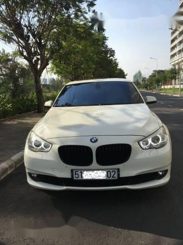 Bán BMW 5 Series 535i GT 2010, màu trắng, nhập khẩu