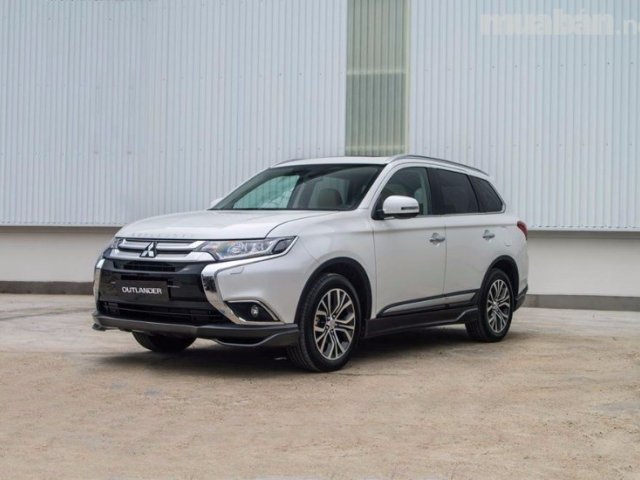 Bán xe Mitsubishi Outlander 2018, màu trắng, nhập khẩu Nhật Bản