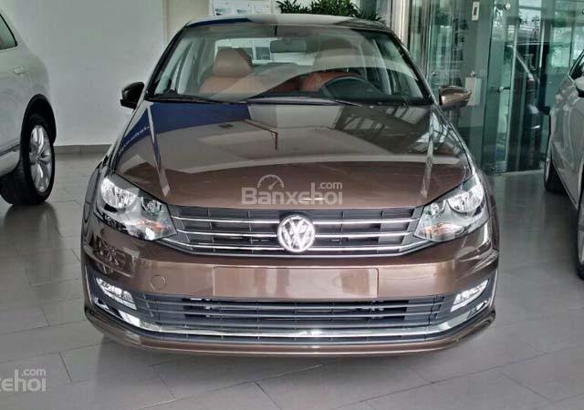 Xe Volkswagen Polo Sedan, (màu nâu, bạc), nhập khẩu chính hãng. LH: 0933.365.188