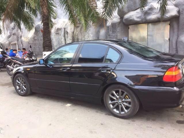 Bán BMW 3 Series 318i năm 2003, màu đen, nhập khẩu 