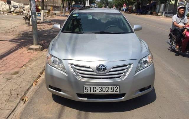 Bán Toyota Camry năm sản xuất 2007, màu bạc, nhập khẩu nguyên chiếc, giá 625tr