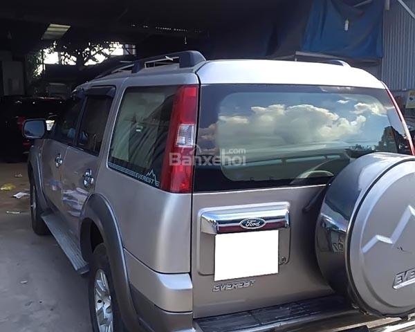 Bán xe Ford Everest năm sản xuất 2008, màu vàng xe gia đình, 375tr0