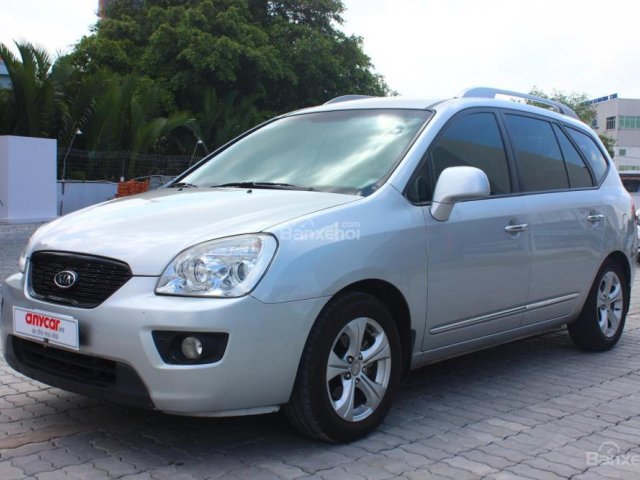 Cần bán xe Kia Carens 2.0 MT đời 2016, màu bạc, giá chỉ 4xx triệu