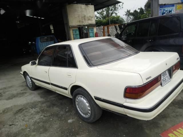 Bán ô tô Toyota Cressida 1996, màu trắng xe gia đình, giá tốt