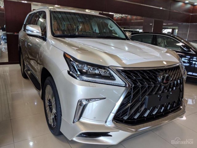 Bán Lexus LX570 2018 nhập Trung Đông