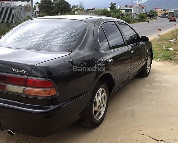 Cần bán lại xe Nissan Cefiro sản xuất năm 1997, màu đen, nhập khẩu xe gia đình