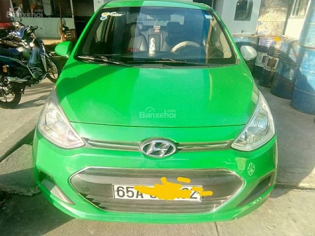 Cần bán lại xe Hyundai i10 sedan đăng ký 2014, màu xanh, nhập khẩu, giá tốt 265tr