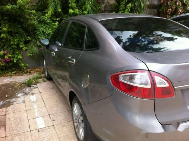 Cần bán lại xe Ford Fiesta sản xuất 2011, giá tốt