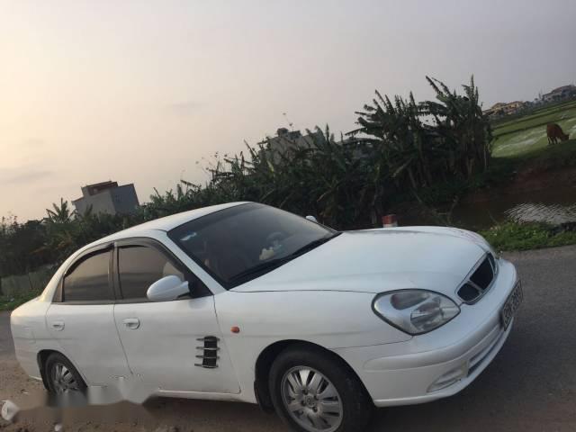 Bán Daewoo Nubira 2002, màu trắng, giá tốt