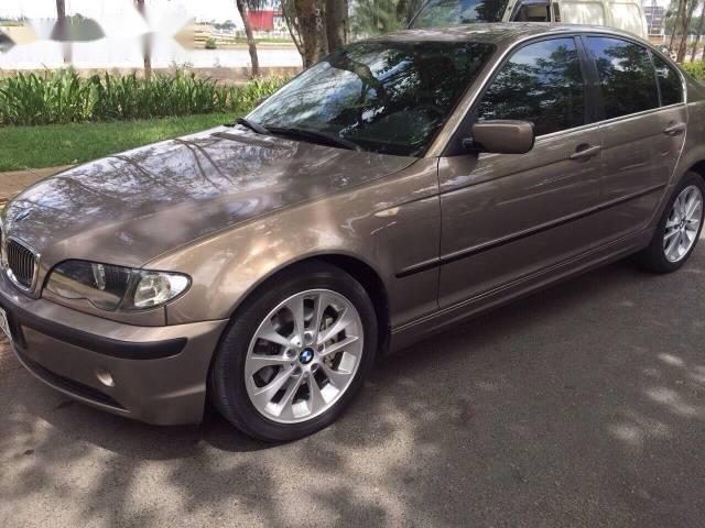 Cần bán BMW 3 Series sản xuất 2004, giá tốt