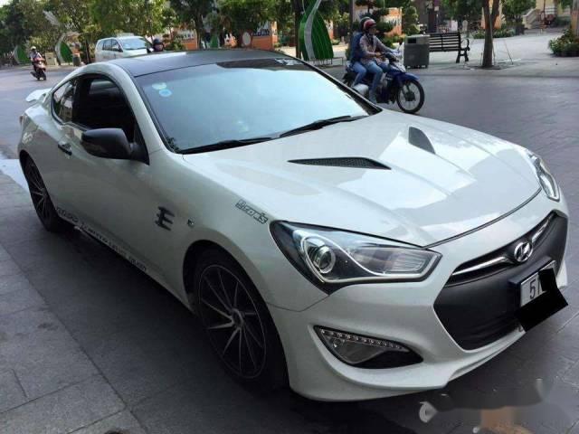 Bán Hyundai Genesis 2.0T năm sản xuất 2012, màu trắng, nhập khẩu  