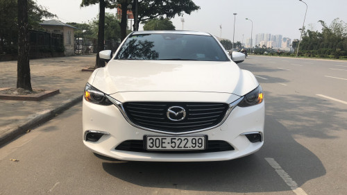 Bán ô tô Mazda 6 2.5 AT sản xuất năm 2017, màu trắng