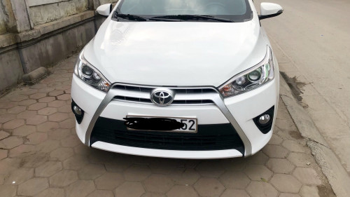 Bán Toyota Yaris 1.5 AT đời 2017, màu trắng số tự động, 650 triệu