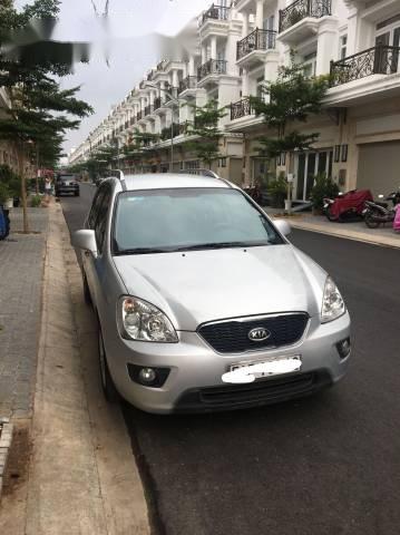 Bán Kia Carens 2015, màu bạc, 450 triệu