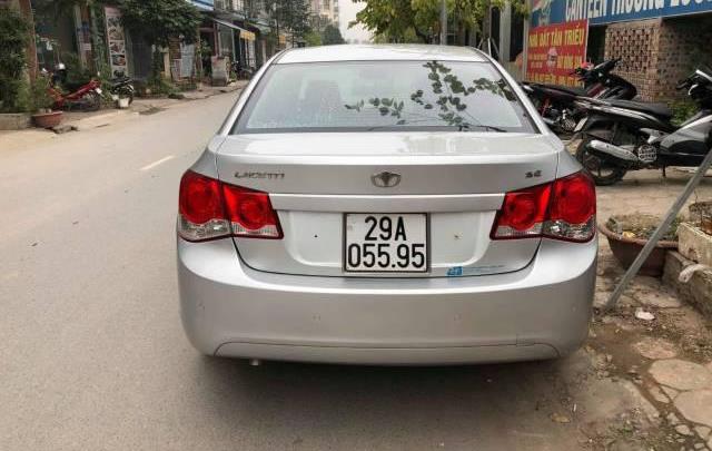 Bán Daewoo Lacetti năm sản xuất 2011, màu bạc 