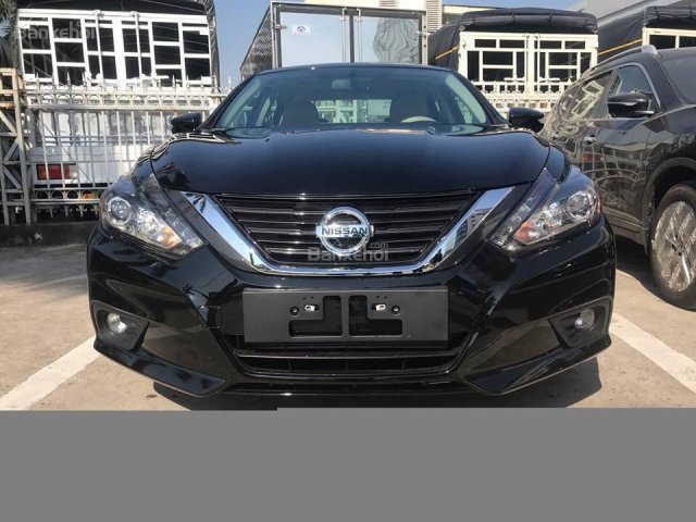 Bán xe Nissan Teana, nhập khẩu nguyên chiếc, hỗ trợ cực hấp dẫn. Hotline 0975884809