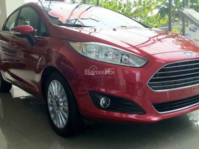 Ưu đãi Ford Fiesta 1.0L Ecoboost AT Sport 5 cửa 2018