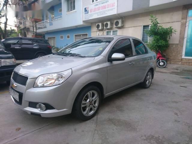 Bán xe Chevrolet Aveo LT đời 2016, màu bạc 