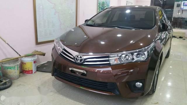 Bán Toyota Corolla altis 1.8G AT đời 2017, màu nâu