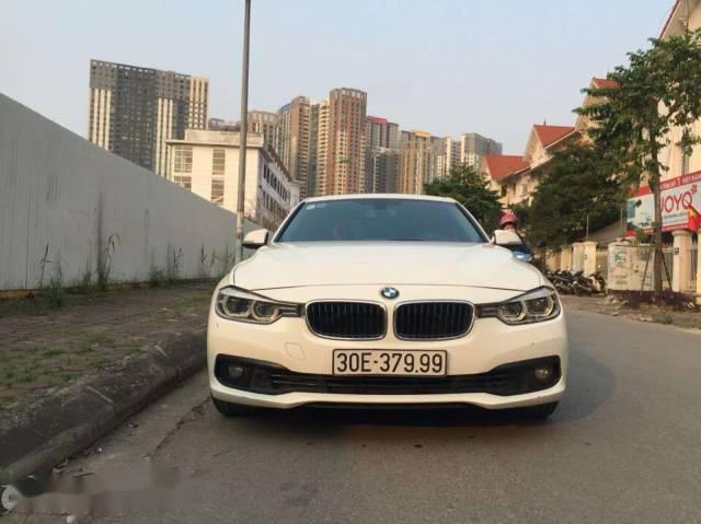 Bán xe BMW 3 Series 320i năm 2015, màu trắng 