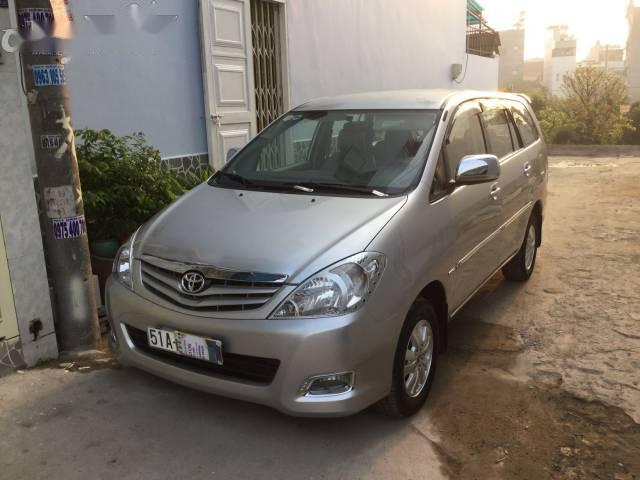 Bán Toyota Innova G sản xuất 2011, màu bạc ít sử dụng, 440 triệu