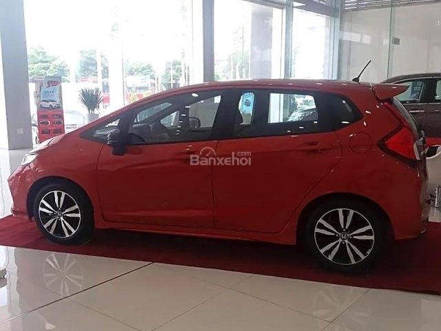 Bán xe Honda Jazz RS đời 2018, nhập khẩu, màu cam