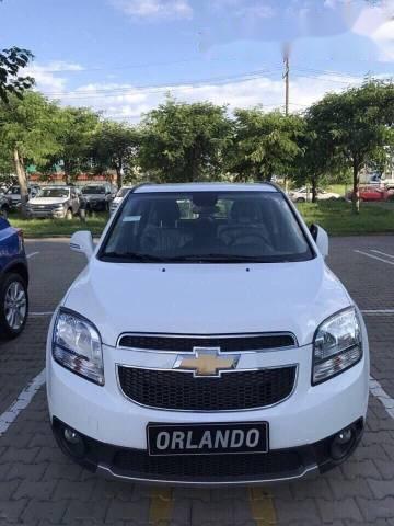 Bán Chevrolet Orlando đời 2018, màu trắng