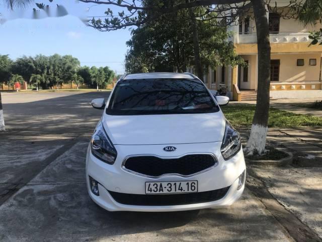 Cần bán xe Kia Rondo năm 2016, màu trắng