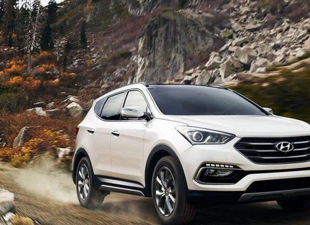 Bán Hyundai Santa Fe sản xuất năm 2018, màu trắng