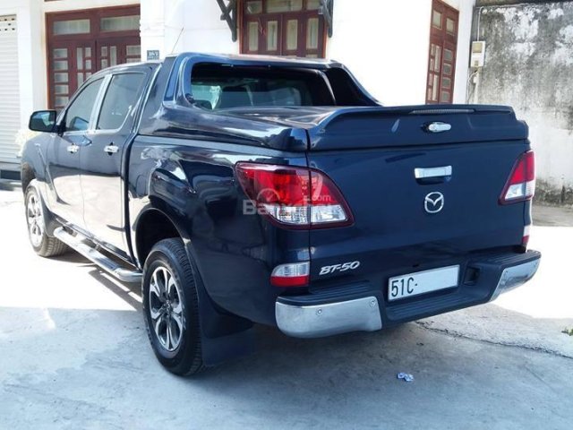 Cần bán xe Mazda BT50 2017, số tự động, nhập khẩu Thái Lan