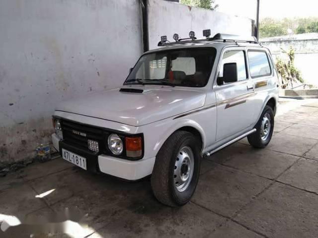 Bán Lada Niva1600 1983, màu trắng, nhập khẩu