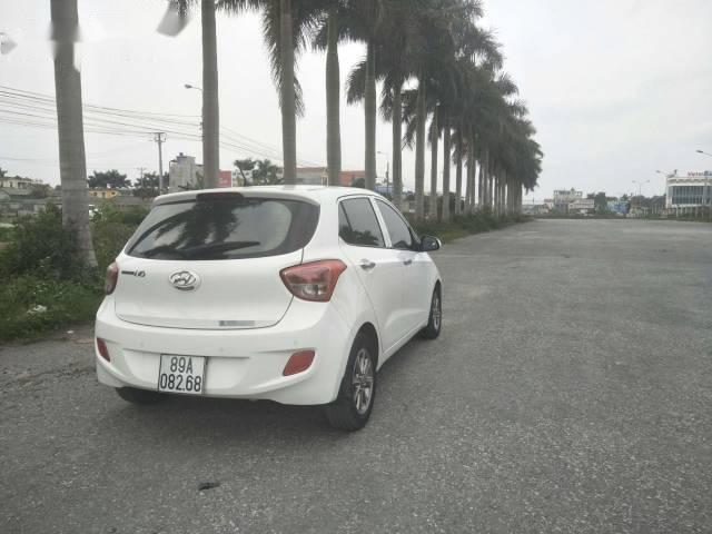 Cần bán Hyundai Grand i10 đời 2016, màu trắng