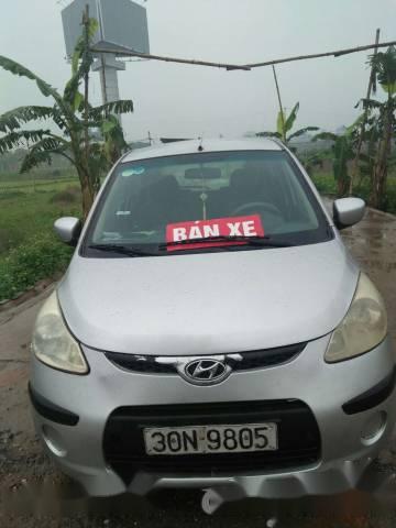 Cần bán lại xe Hyundai i10 đời 2009, màu bạc, 140tr