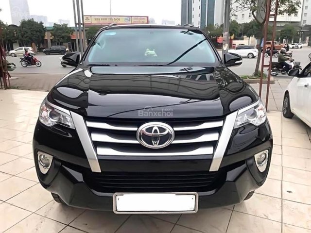 Bán Toyota Fortuner 2.4G 4x2 MT 2017, màu đen, nhập khẩu số sàn