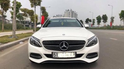 Chính chủ bán Mercedes C200 đời 2016, màu trắng