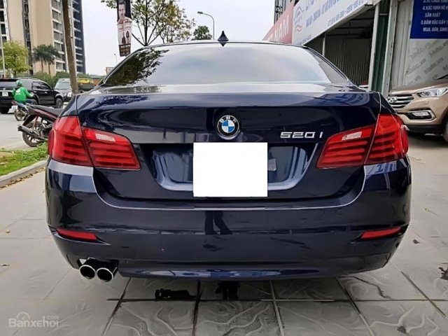 Cần bán BMW 5 Series 520i đời 2016, màu xanh lam, nhập khẩu, chính chủ