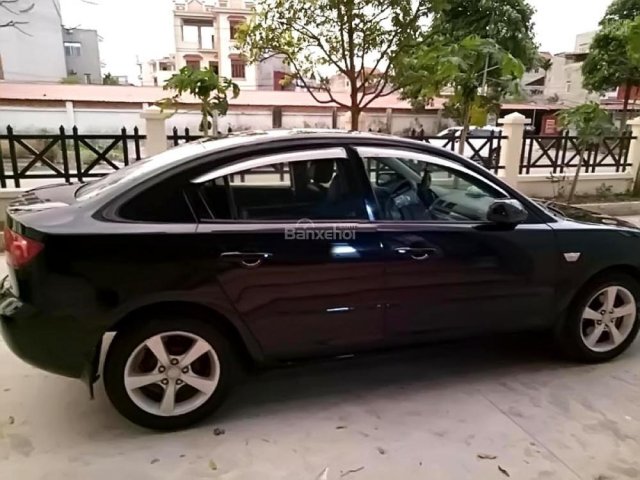 Cần bán gấp Mazda 3 đời 2005, màu đen