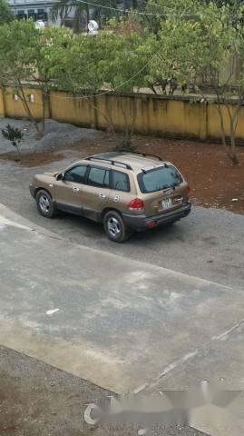 Bán xe Hyundai Santa Fe năm 2003, màu nâu, 275tr